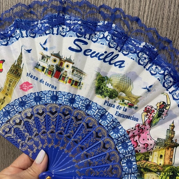 Decor or Hand Fan New From Spain - Picture 8 of 9